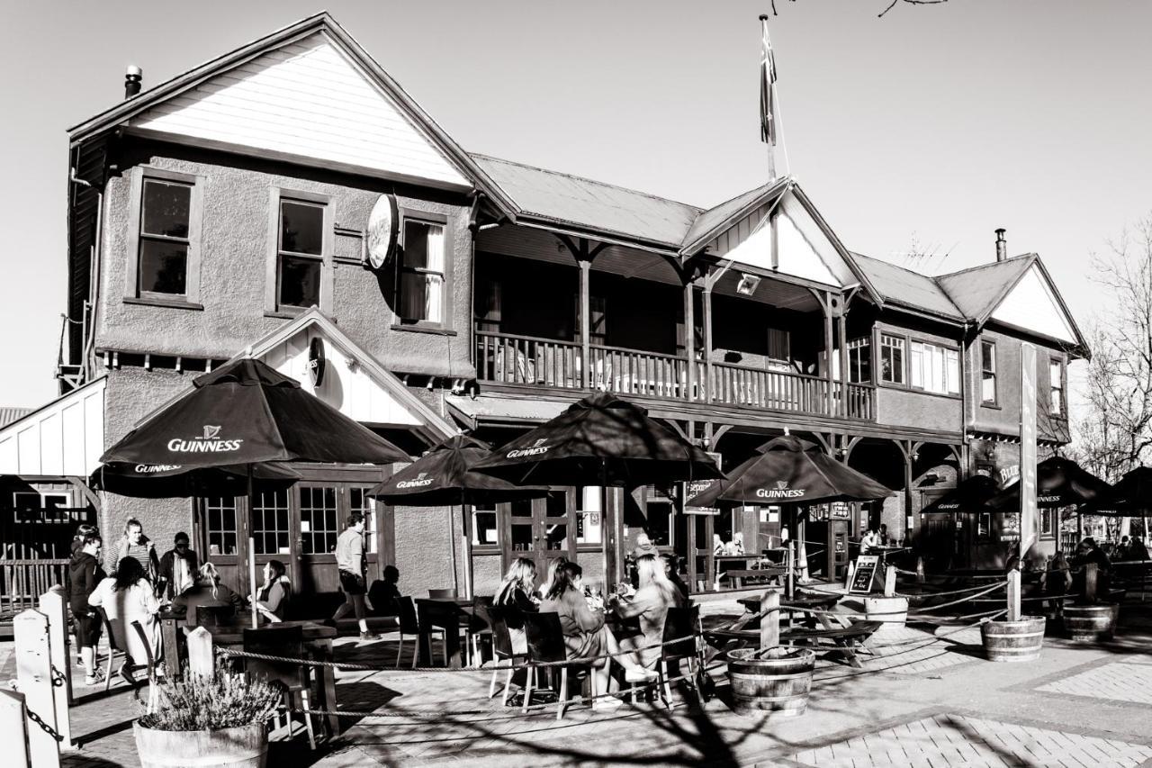 Hotel The Blue Pub Methven Exterior foto